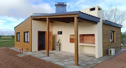 Quedaron inauguradas las cabañas en lago Andresito en el departamento de Flores