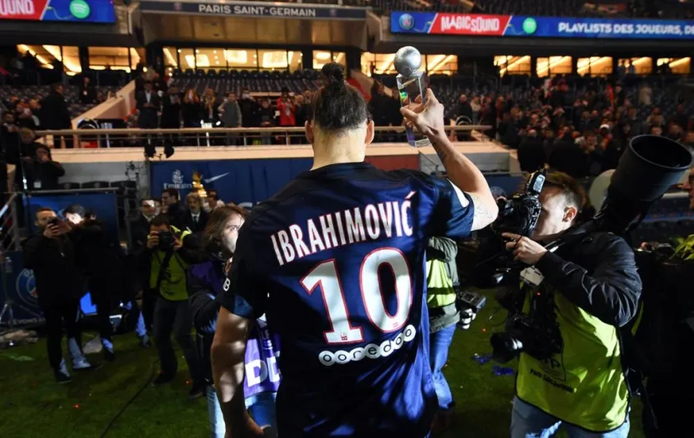 Ibrahimovic se despidió de la Liga francesa, tras cuatro temporadas