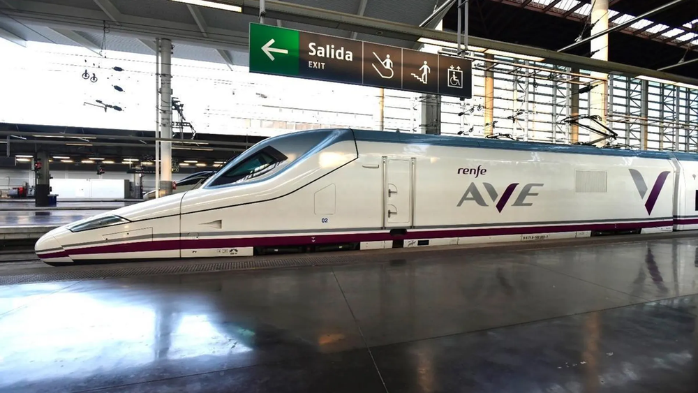 AVE, el tren de Alta Velocidad de Renfe.