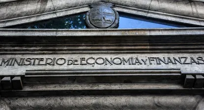 Déficit fiscal de julio en Uruguay
