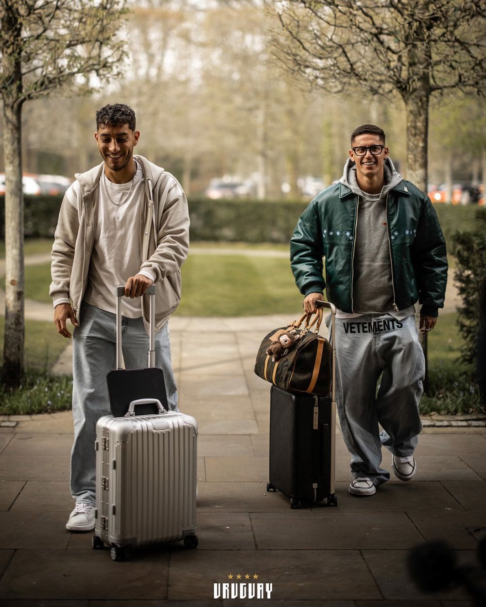 El Labubu de Brian Rodríguez al llegar a la selección uruguaya