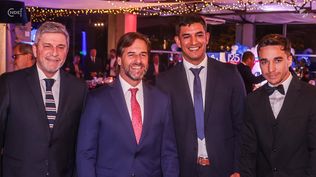 Alejandro Balbi, Luis Lacalle Pou, Diego Polenta y Mauricio Pereyra en la Gala Gigante de Nacional 2024