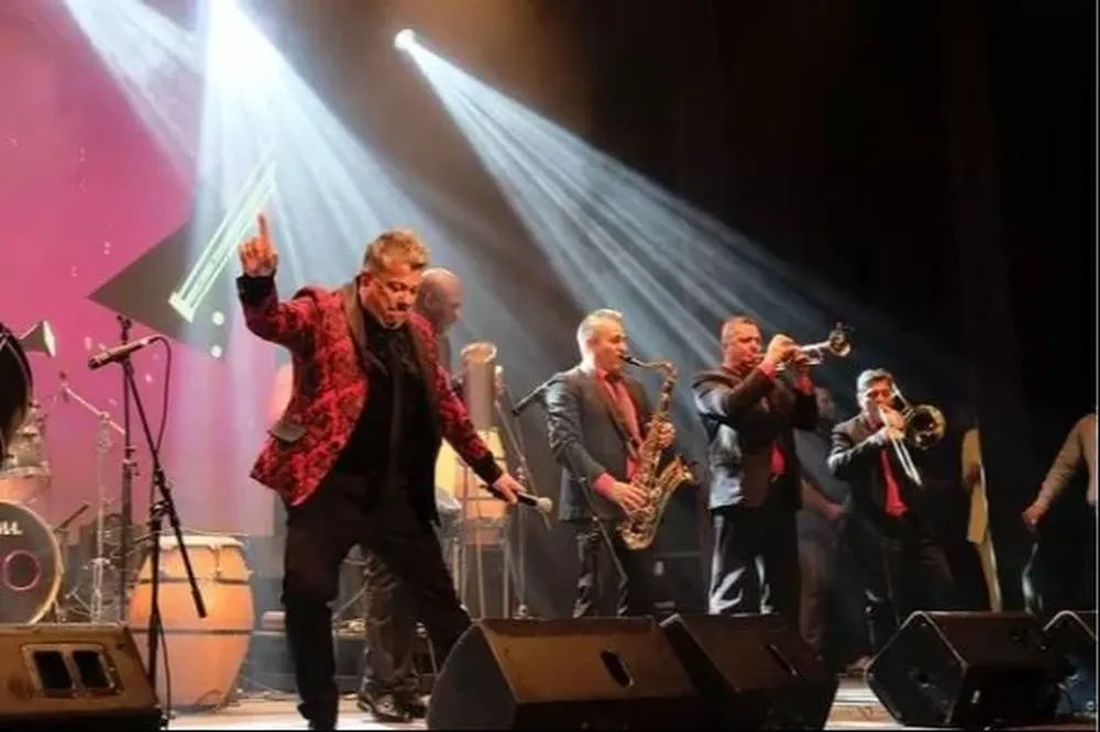 Los Fatales estarán en la fiesta de Paso de la Arena