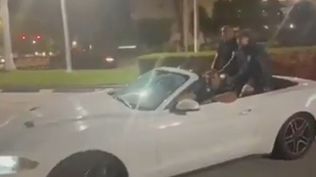 Jorge Barrera y su festejo tras el clásico con Darío Rodríguez y Zalayeta