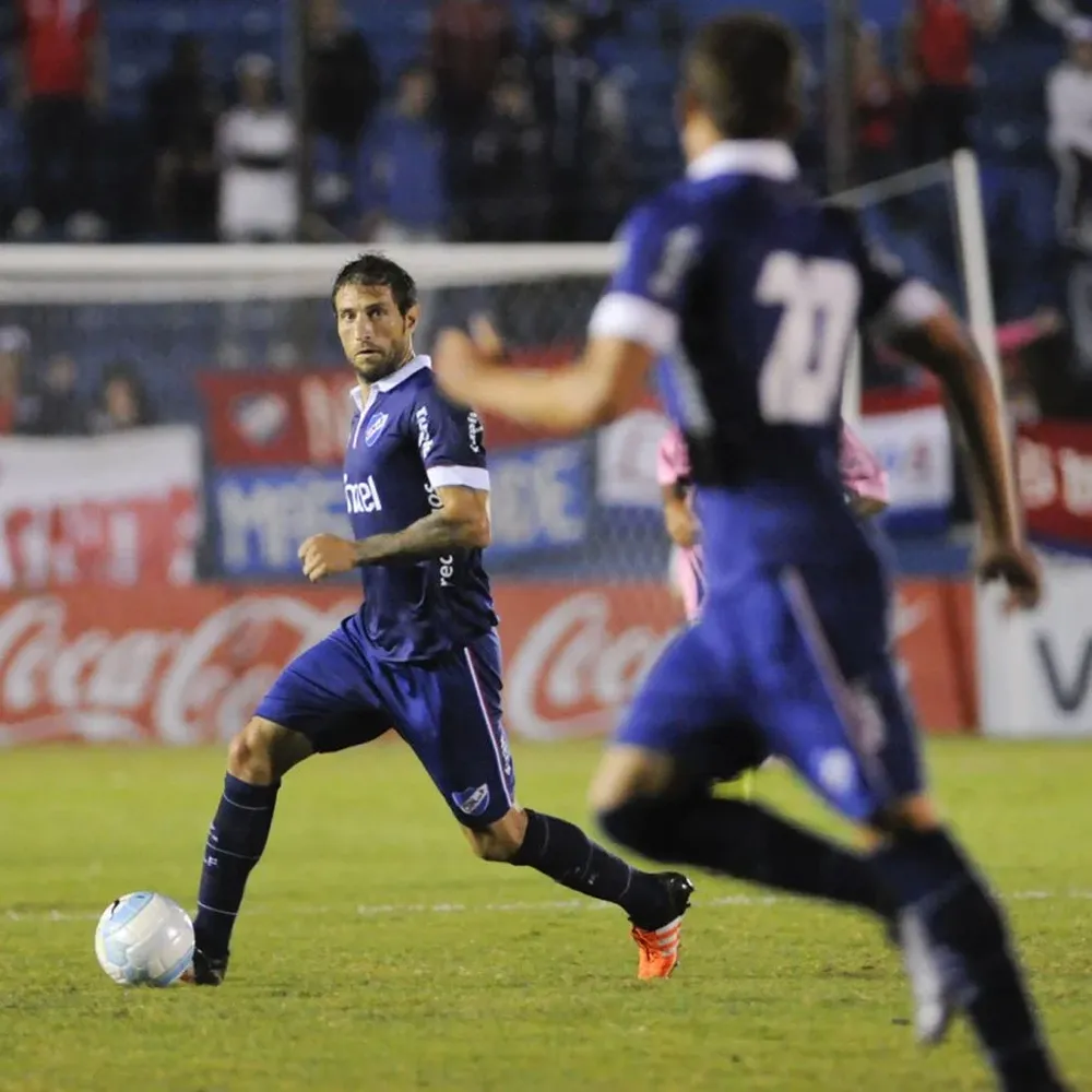 Si no llega Polenta, jugará Eguren