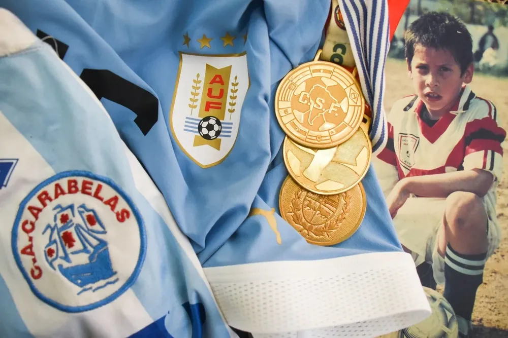 Camisetas y medallas de Mathías Olivera