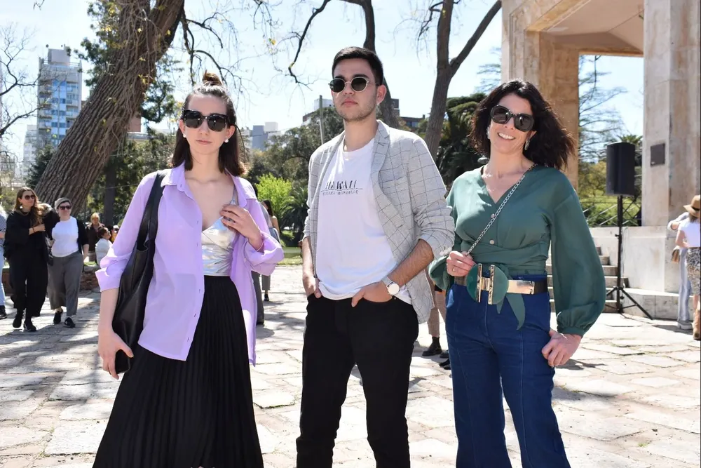 Gala Vila, Emanuel Dos Santos y Caro Carrara