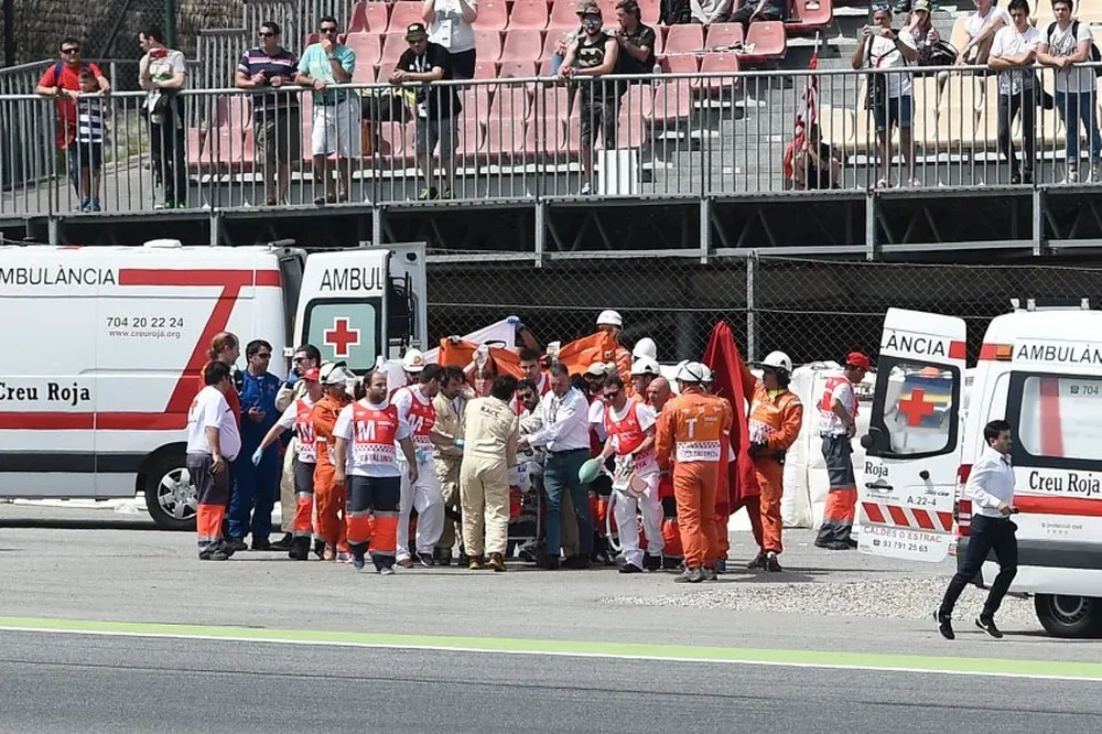 Así atendieron a Luis Salom en la pista