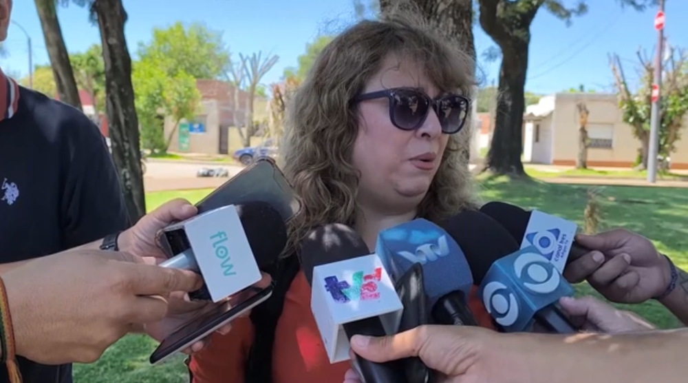 Sandra Fontoura, madre de Yeilan Vasconcellos, tras la audiencia en la que se condenó a su femicida