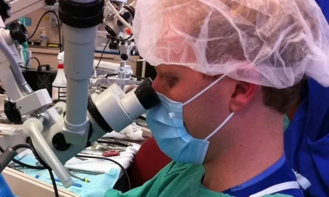 Médicos rechazan topear salarios