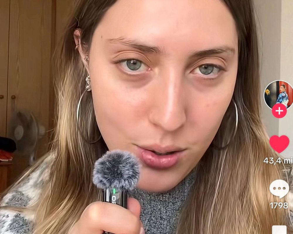 La uruguaya que vive en España y contó su experiencia con responder obvio. (TikTok: emi_grando)