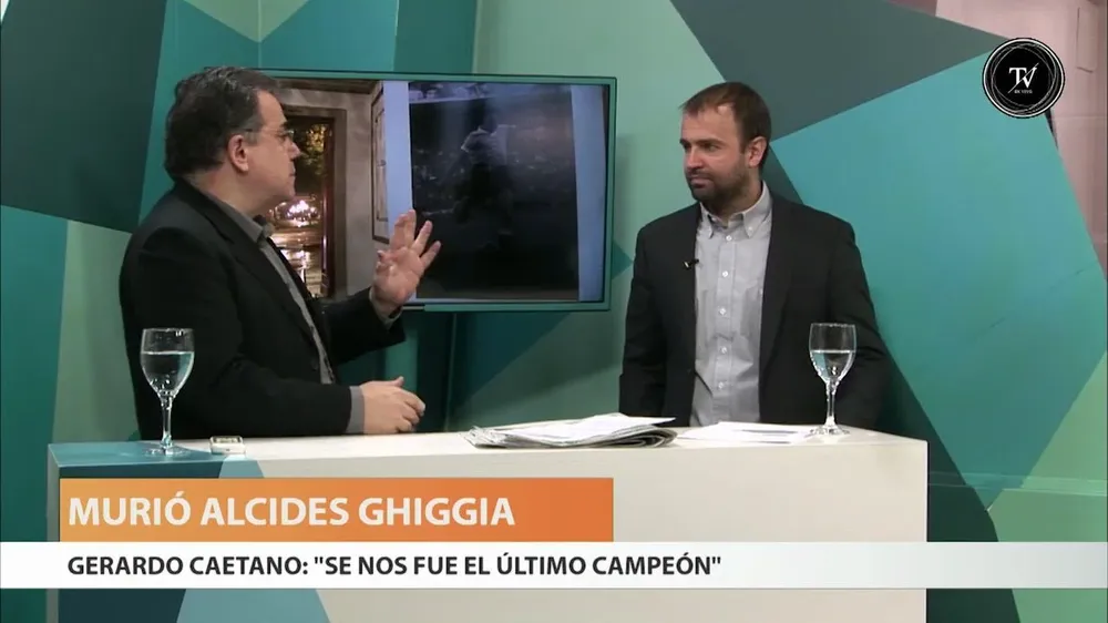 El historiador Gerardo Caetano estuvo esta mañana en El Observador TV, en una entrevista con Mariano López donde repasó la figura de Alcides Edgardo Ghiggia.  Ghiggia fue homenajeado en vida como ninguno de los otros campeones. Un hombre mimado por su pueblo y por el mundo, afirmó Caetano.  También dijo que toda su historia es como una novela perfecta, pero es una historia que no termina y ahora empieza otra etapa.