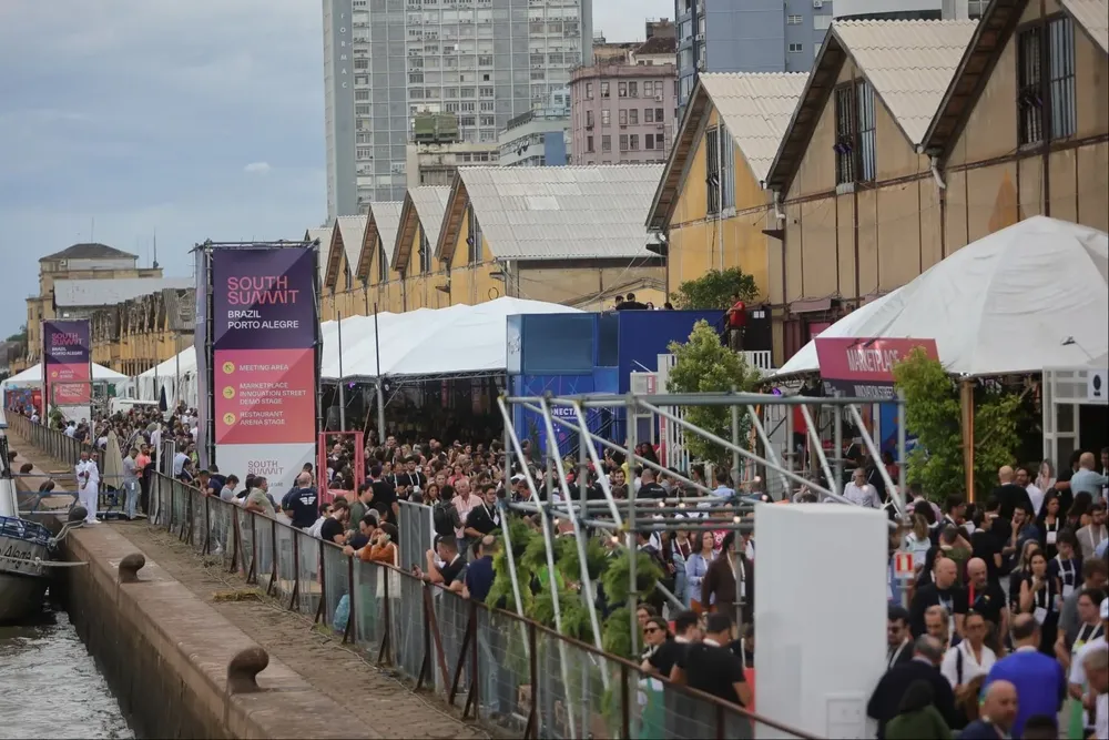 South Summit se llevó adelante en una zona logística junto al río Yacuí