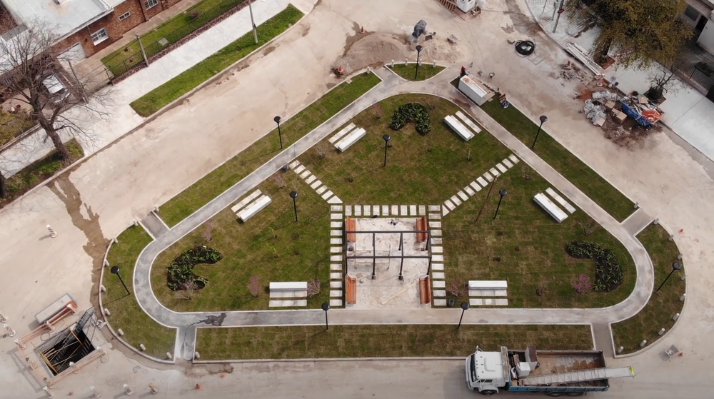 Plaza Teresa de Calcuta del barrio Larrañaga. (Archivo)
