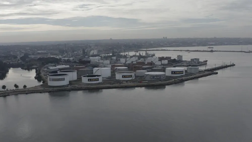 Refinería de La Teja. Archivo