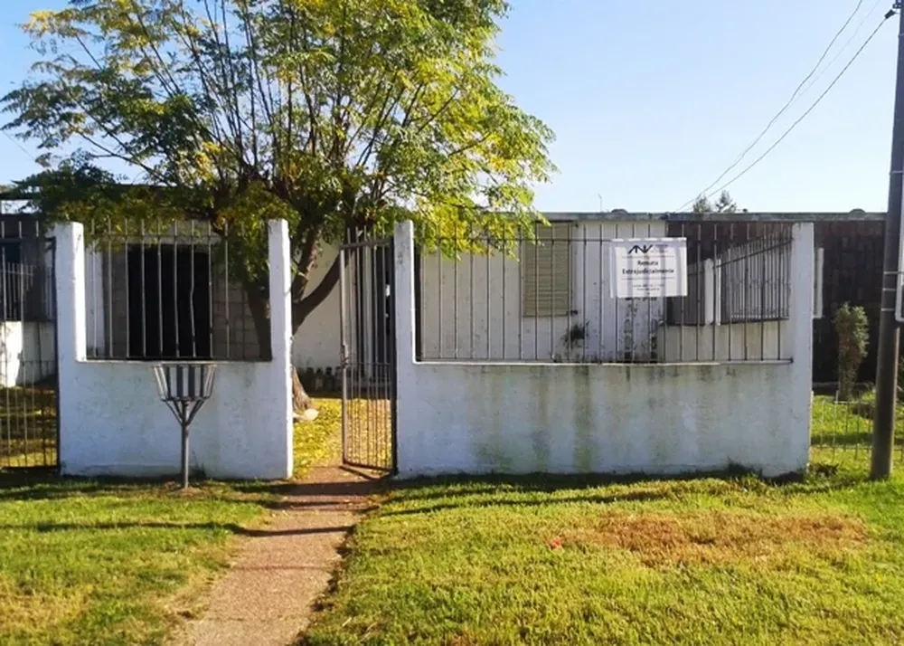 Frente de la propiedad que subastará la rematadora Andrea Pezzutto