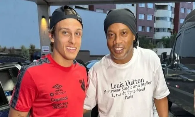 La foto de Canobbio y Ronaldinho