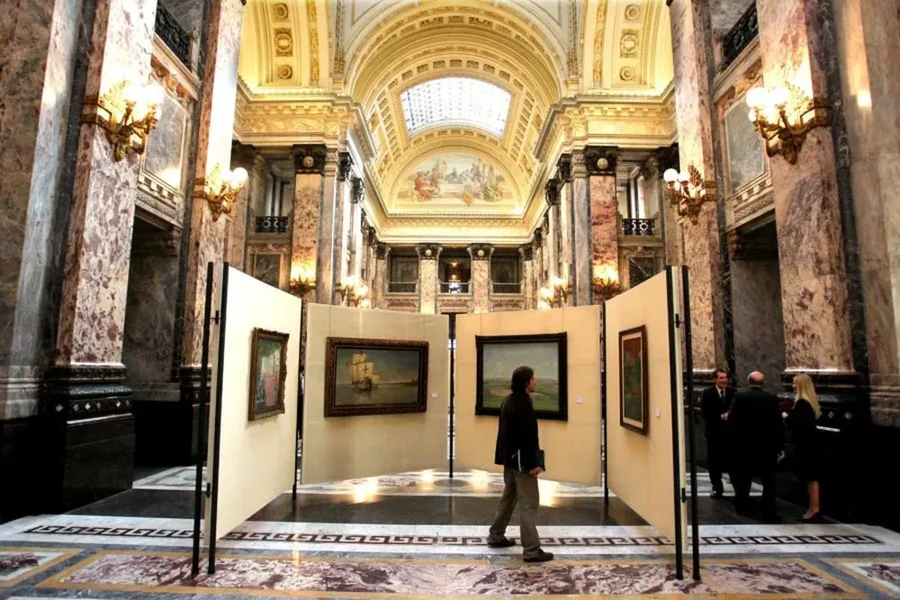 El Palacio Legislativo expone su patrimonio artistico