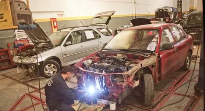 bse acordo individualmente con mas de 270 talleres mecanicos
