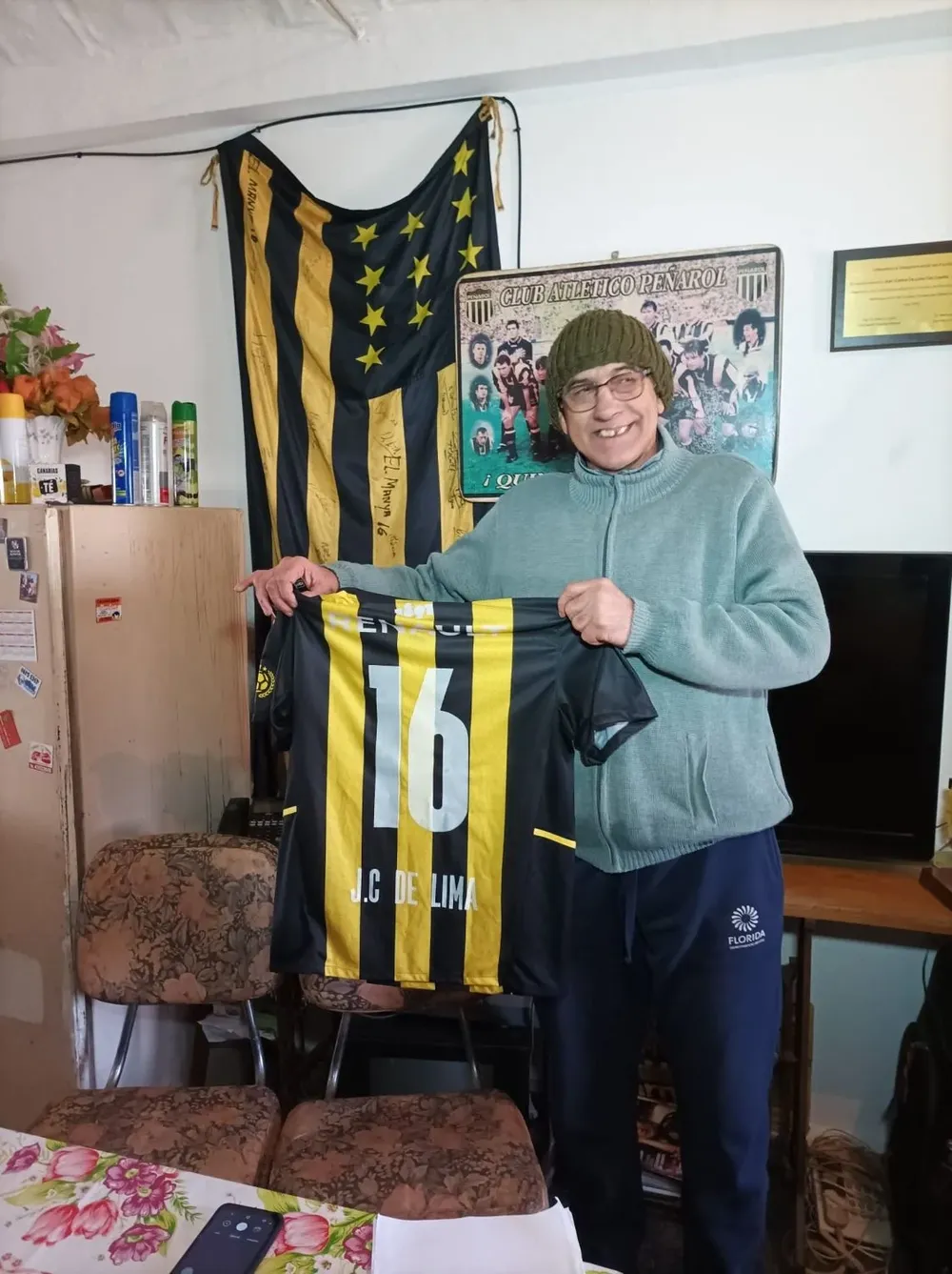 Juan Carlos De Lima con la camiseta de Peñarol