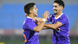 Xavier Biscayzacú celebra su gol para Defensor Sporting ante Boston River que lo depositó en otra final de la Copa AUF Uruguay