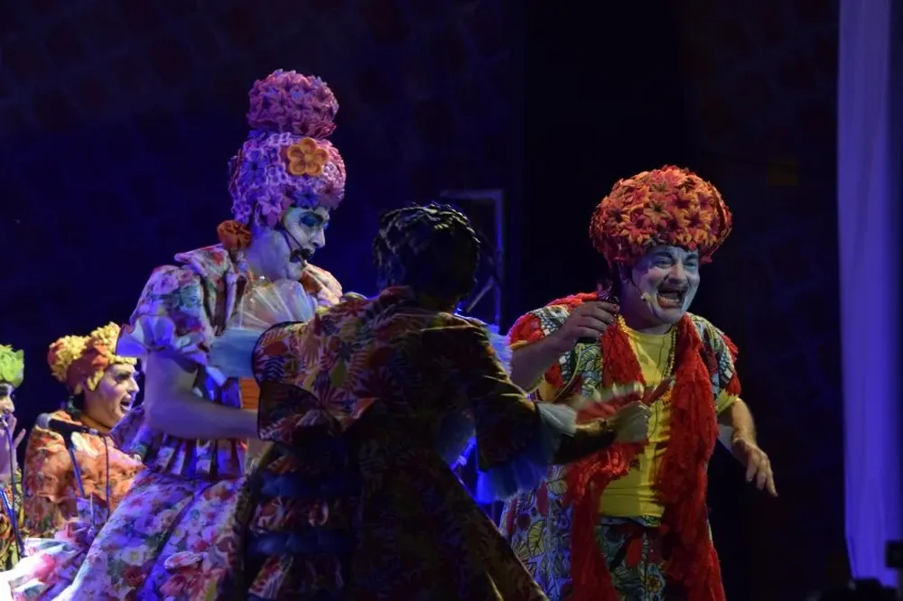 El espectáculo 2017 de Don Timoteo, primer premio en murgas, es un tributo a las madres.