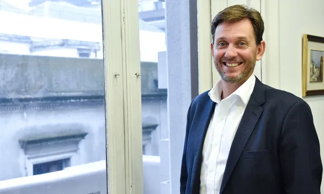 “El líder de hoy tiene que ser generoso y dejar fluir”