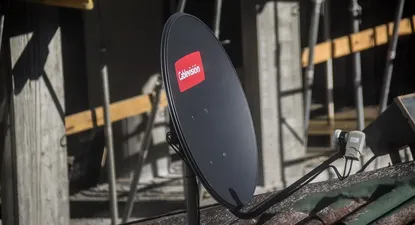 La empresa Cablevisión ofrece servicio de cable por aire en Montevideo y Sano José.