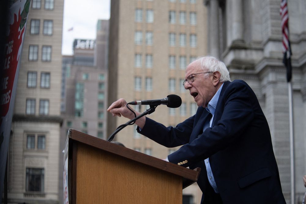 Bernie Sanders - 1-5 - AFP.jpg