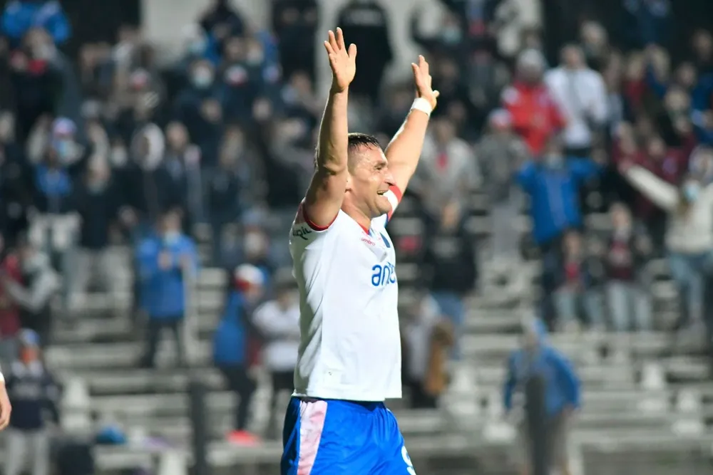 Bergessio, ídolo en Nacional