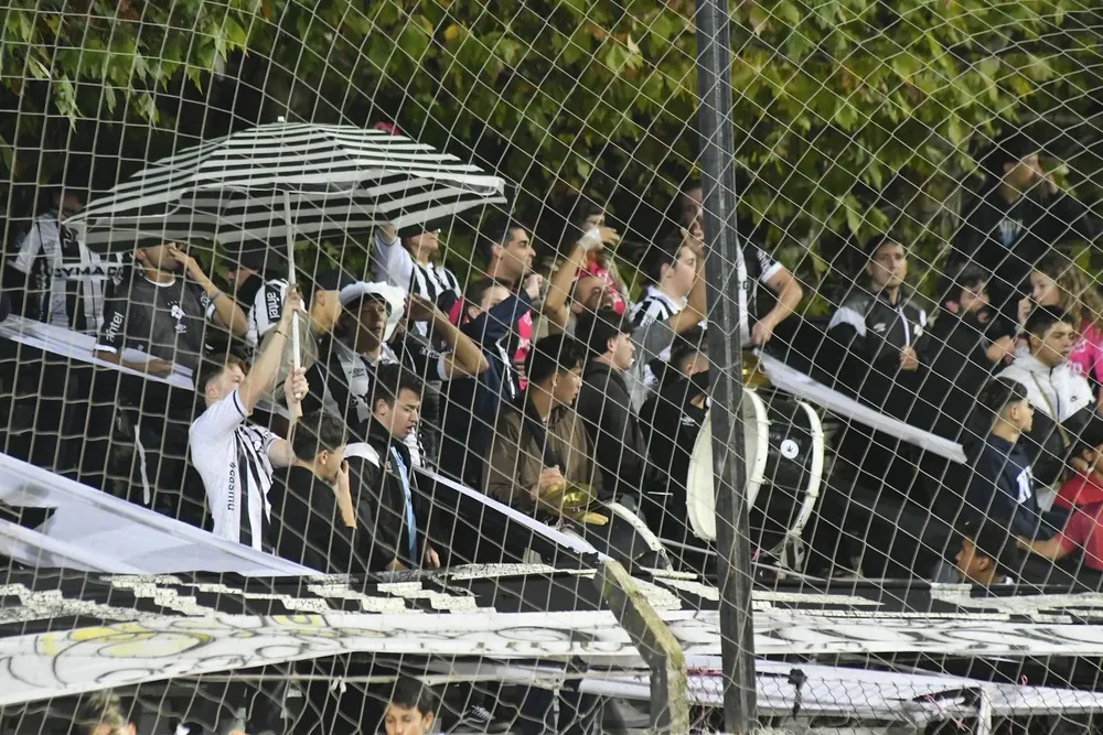 Wanderers es local en el Viera