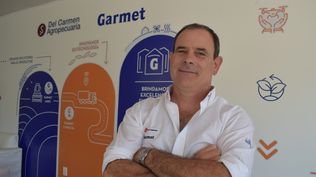 Expoactiva Nacional: Santiago Morelli, gerente comercial de Garmet, en el stand de la empresa en el predio de exposiciones de la ARS.