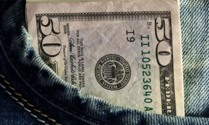 Dólar descendió 0,11%