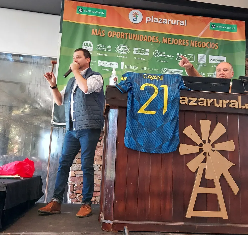 Plaza Rural subastó la remera en su remate N° 247.