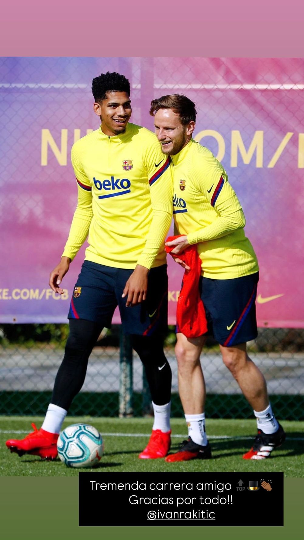 El mensaje de Ronald Araujo para Ivan Rakitic El mensaje de Ronald Araujo para Ivan Rakitic