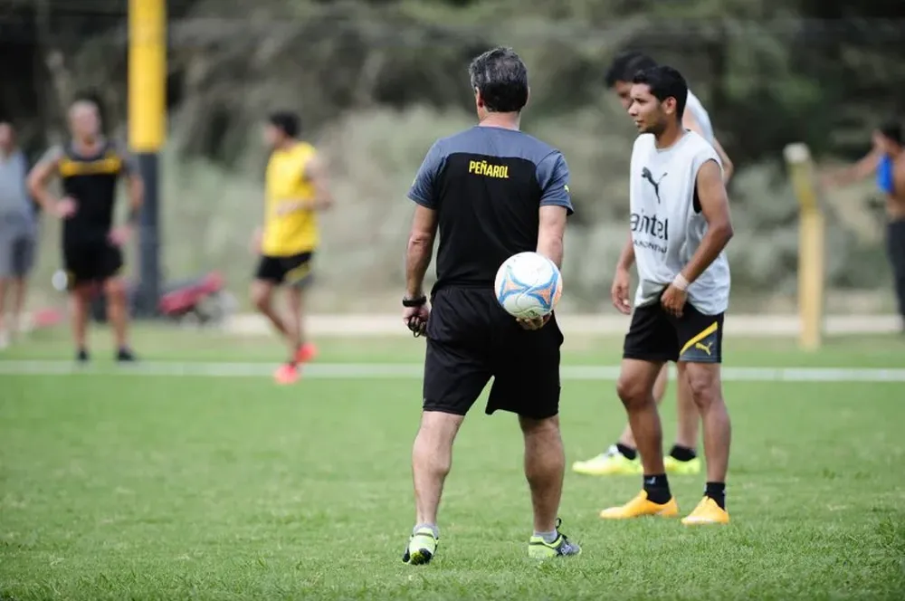 Bengoechea dio el sí para que se quede Palacios