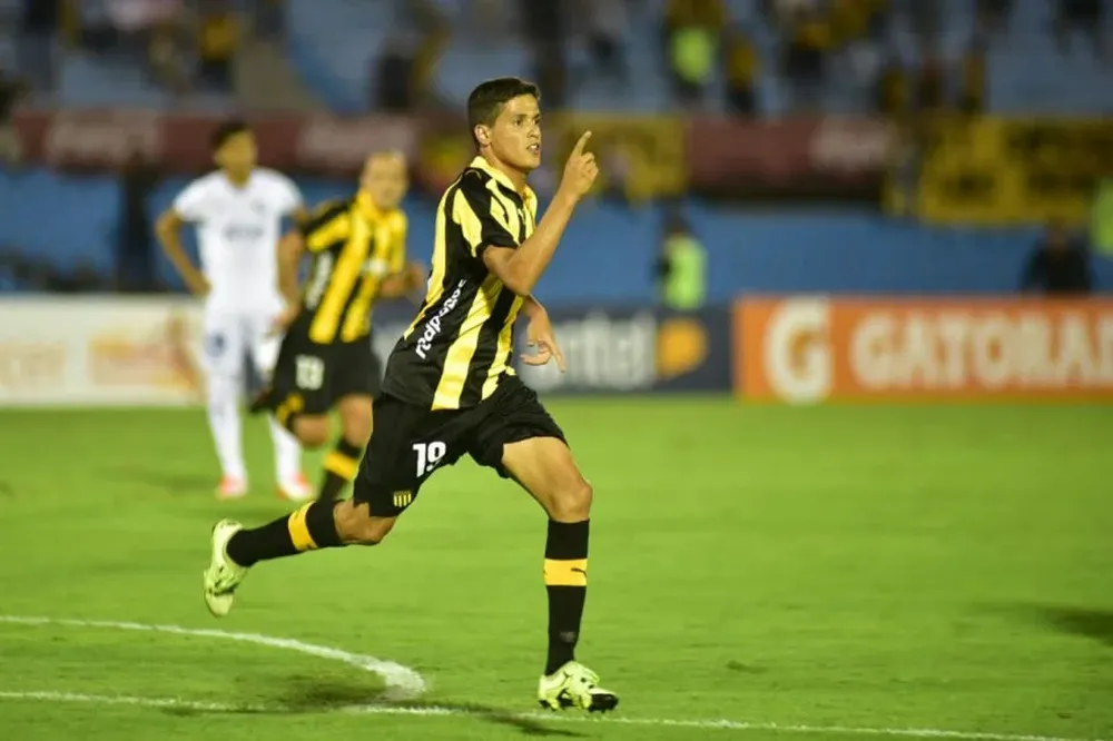 Rodrigo Viega anotó en el primer clásico de 2016