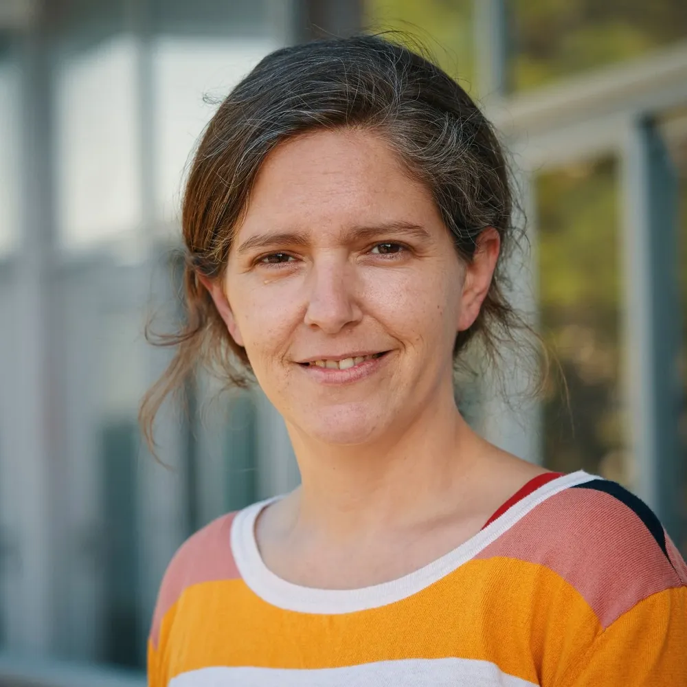 Alicia Costabile continuará entrenándose en el laboratorio del ganador del Premio Nobel 2023 hasta noviembre