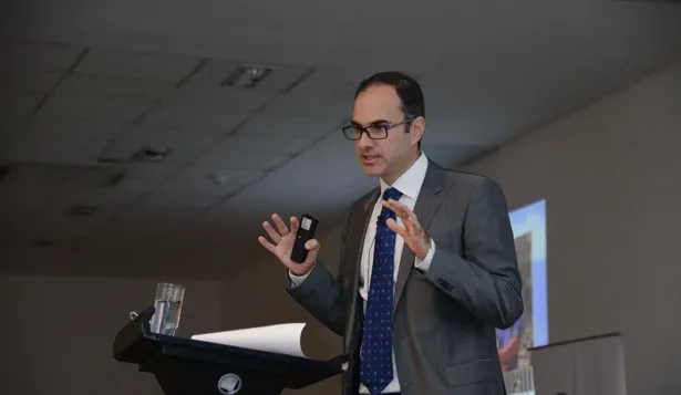 Economista Guillermo Tolosa.