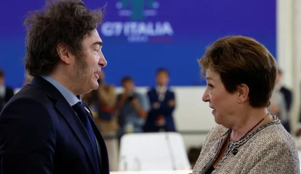 Argentina pospone la revisión del FMI y espera misión para avanzar en el programa de US$ 20.000 millones