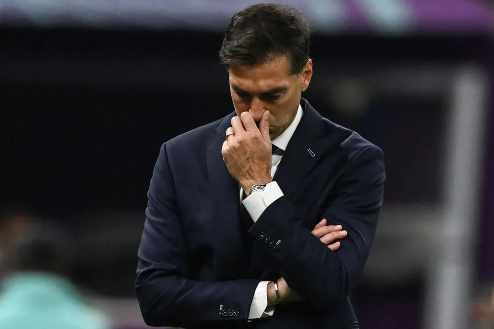 Huele mal este Uruguay de Diego Alonso