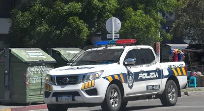 encontraron el cuerpo de un hombre asesinado hace tres dias frente a liceo de buceo