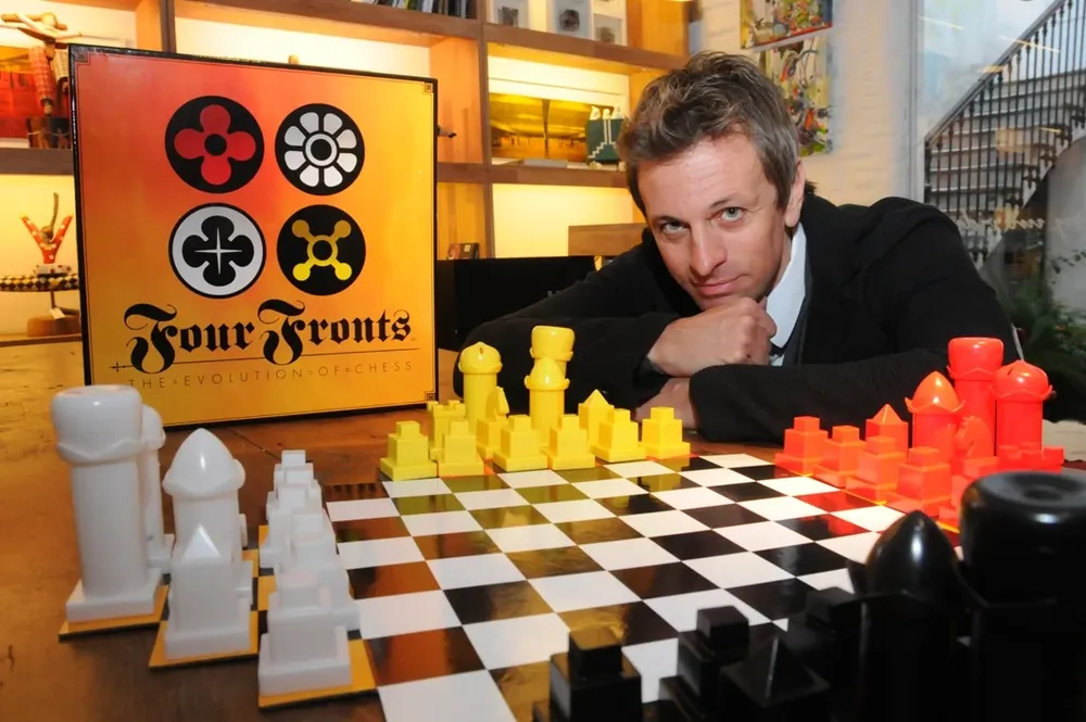 Gabriel Baldi y su ajedrez para cuatro, en La Pasionaria