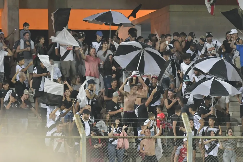 Hinchas de Danubio