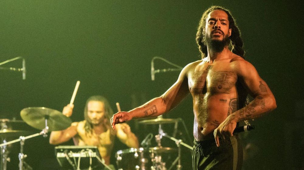 Robinson-Foster, de 34 años, apodado Bob Vylan es el líder de la banda.