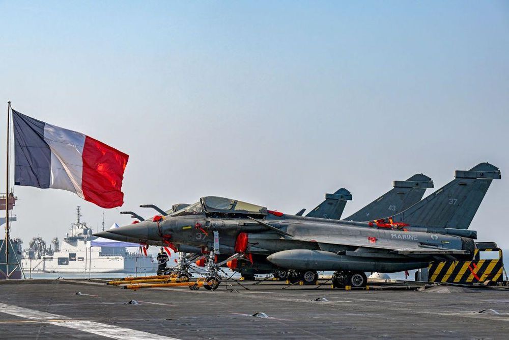 El poderío militar francés basa gran parte de su estrategia en su capacidad de armamento nuclear.