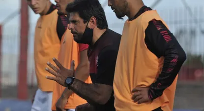 ¿Cómo se gestiona un plantel que jugará el Clausura en 70 días?