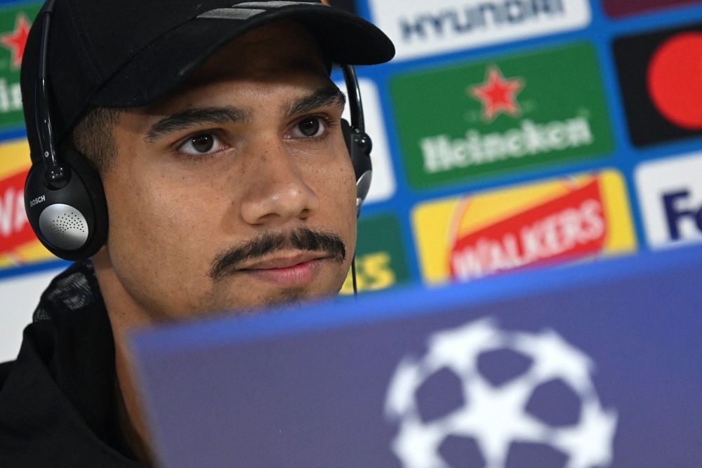Ronald Araujo en conferencia de prensa previo al partido de Liverpool vs Villarreal