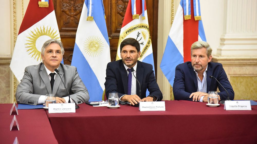 Pullaro Frigerio Llaryora 2.jpg