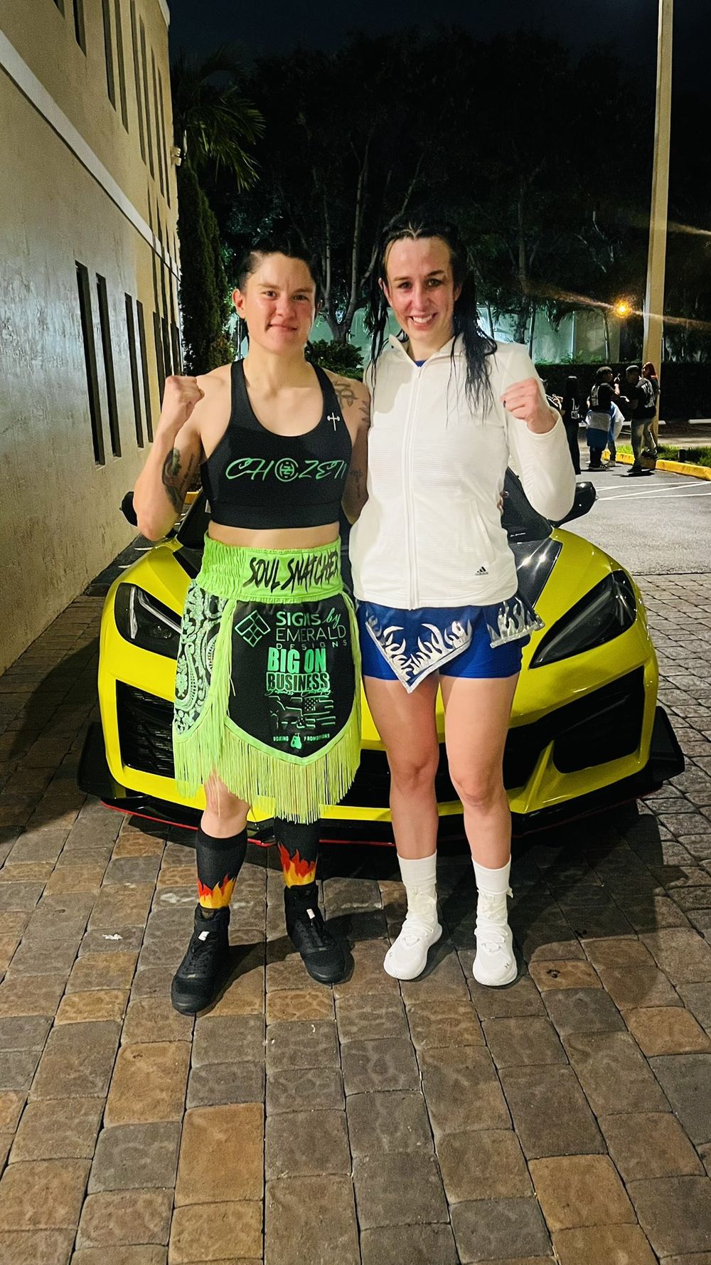 Chris Namús y Elia Carranza